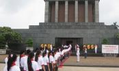 Lịch mở cửa lăng Bác Hồ hè 2016 và các quy định khi vào viếng