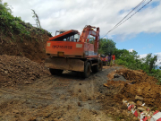 Thêm một vụ sạt lở nghiêm trọng tại Quảng Nam, 11 người huyện Phước Sơn bị vùi lấp