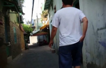 Video: Cận cảnh con hẻm mà người dân không dám ra ngoài