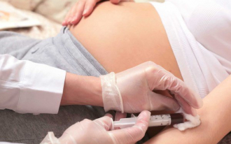 Các phương pháp xét nghiệm sàng lọc trước sinh mẹ bầu cấn biết