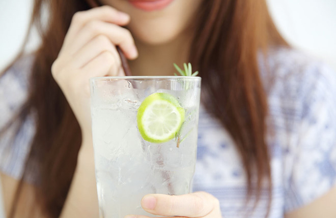 13 vấn đề sức khỏe có thể chỉ cần một ly nước chanh thay vì thuốc