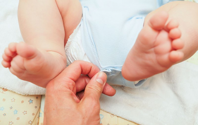 Cắt bao quy đầu cho trẻ sơ sinh: Những điều cần biết