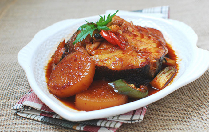 Cá kho củ cải đậm hương vị Hàn Quốc bạn đã thử chưa?