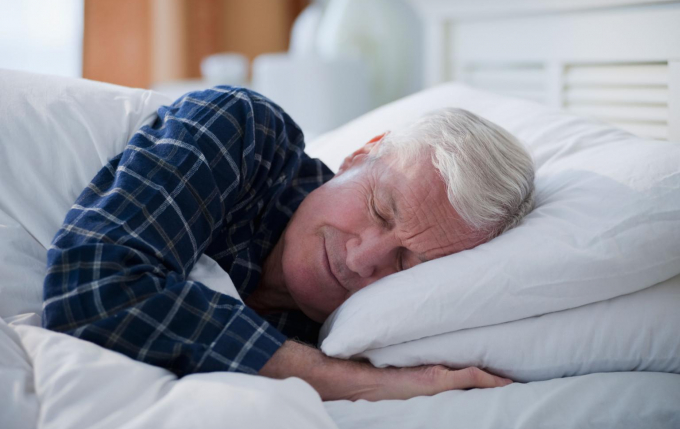 Bí quyết để người cao tuổi có giấc ngủ ngon