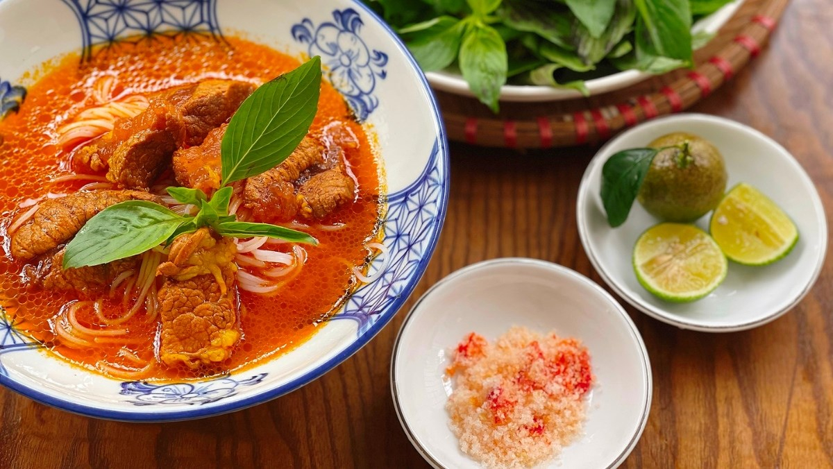 Bún bò cay Bạc Liêu (Ảnh: Internet)