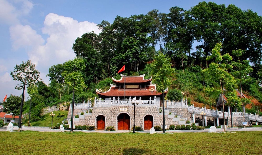 Đền thờ Chủ tịch Hồ Chí Minh (Ảnh: Internet)