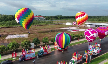 Festival khinh khí cầu Đồng Nai thu hút hàng ngàn du khách đổ về check-in