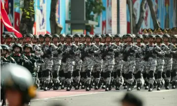 Đại lễ 30/4: TP. Hồ Chí Minh trở thành tâm điểm du lịch với diễu binh hoành tráng