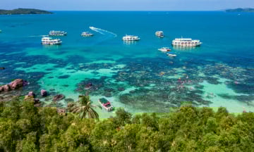 Vẻ đẹp của  'đảo ngọc Việt Nam ' - Nơi có diện tích bằng 80% Đảo quốc Sư Tử