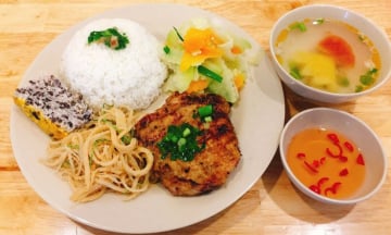 Top 8 quán cơm tấm ngon ở Hà Nội đáng thử nhất