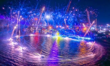 Cát Bà lập cú đúp kỷ lục Guinness với show  'Symphony of the Green Island '