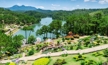 2 vợ chồng nên đi du lịch ở đâu? Top những điểm đến lãng mạn nhất Việt Nam