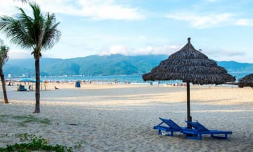 Tại sao biển Mỹ Khê Đà Nẵng lại gọi là  'China Beach '?