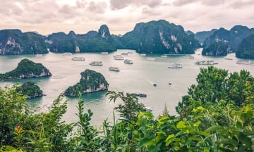 Du lịch Quảng Ninh 1 ngày nên đi đâu? Khám phá 5 địa điểm hấp dẫn nhất