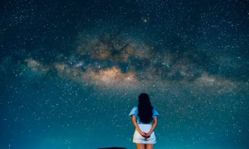 Ngủ dưới trời sao, thức dậy cùng Milky Way ở Côn Đảo