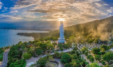 Gợi ý 5 điểm đến hấp dẫn nhất Đà Nẵng cho chuyến du lịch một mình hè 2025