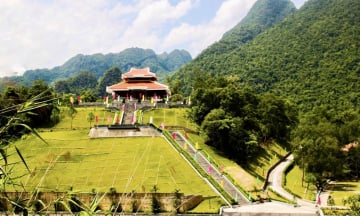 Khám phá những địa điểm lịch sử nổi tiếng ở Cao Bằng không nên bỏ lỡ