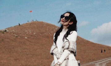 Mùa cỏ cháy đỉnh Phượng Hoàng vào tháng mấy?