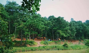  'Bỏ phố về rừng ' trải nghiệm cắm trại ở địa điểm hoang sơ cách Hà Nội 40km