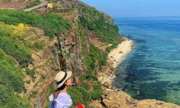 Núi Thới Lới đảo Lý Sơn được mệnh danh là gì?