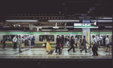 Cần lưu ý điều gì khi đi tàu điện ngầm tại Nhật?