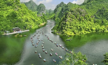 Không chỉ có ngôi chùa lớn nhất thế giới, đây còn là nơi sở hữu ngôi chùa giữ nhiều kỷ lục nhất Việt Nam
