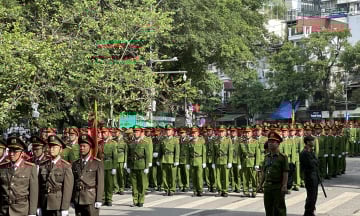 Hàng nghìn chiến sĩ diễu hành mừng Ngày hội vì Thủ đô bình yên ngày 10/8