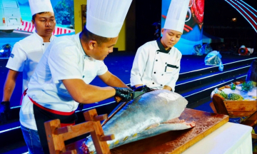 Cá ngừ đại dương – Biểu tượng ẩm thực và “đại sứ” du lịch Phú Yên