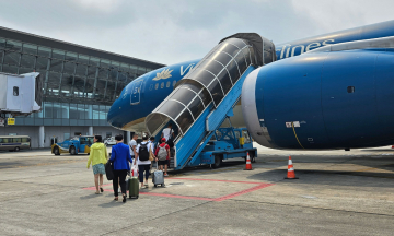 Giá vé máy bay Phú Quốc: Chặng Hà Nội - Phú Quốc ngày 15/9/2024