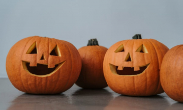 Lễ hội Halloween ngày nào? Tại sao Halloween lại có bí ngô?