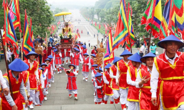 Lễ hội đền Hùng diễn ra khi nào, ở đâu?