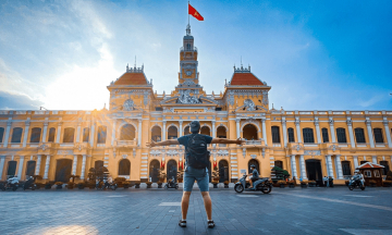 Chi phí du lịch Sài Gòn bao nhiêu? Bí kíp tiết kiệm khi đi mùa cao điểm dịp lễ