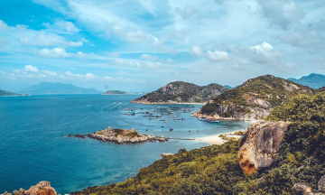Từ Sài Gòn đi Cam Ranh bao nhiêu km?