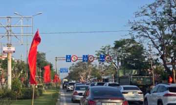 Du lịch Đồ Sơn - Hải Phòng chạm mốc 460.000 lượt khách trong 3 ngày đầu kỳ nghỉ