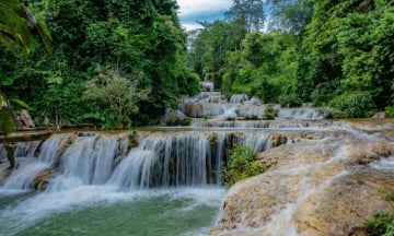 Cuối tuần đi đâu? Check-in ngay thác nước “đẹp tựa thiên đường” chỉ cách Hà Nội hơn 100km