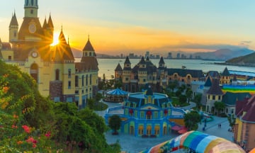 Từ Hội An đi Nha Trang bao nhiêu km?