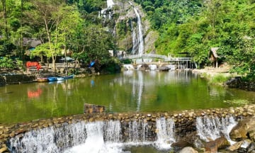 Check-in 6 thác nước đẹp hút hồn ở Quảng Ngãi