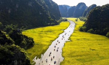 Từ Sài Gòn đi Ninh Bình bao nhiêu km? Bằng phương tiện gì?