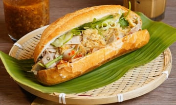 Bỏ túi 5 quán bánh mì ngon nhất Quảng Ngãi