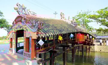 Check-in 5 cây cầu đẹp và nổi tiếng nhất Huế