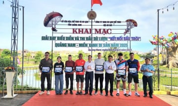 Hội An lần đầu tiên tổ chức giải thi đấu dù lượn quy mô quốc tế
