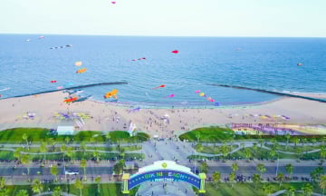 Bikini Beach Phan Thiết - Điểm check-in hấp dẫn nhất mùa hè 2025