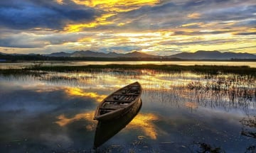 Đầm Trà Ổ Bình Định: Tuyệt cảnh non nước hữu tình hút hồn tín đồ yêu thiên nhiên