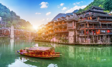 Trải nghiệm những tour châu Á dưới 20 triệu đồng dịp hè 2025