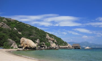 Từ Vũng Tàu đi Nha Trang bao nhiêu km?