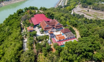 Hòa Bình có đền chùa gì nổi tiếng?