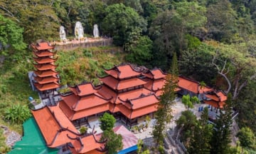Núi Tà Cú Bình Thuận có ngôi chùa nào nổi tiếng?