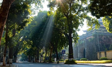 Khi buồn nên đi đâu 1 mình ở Hà Nội?