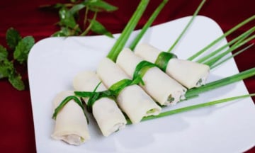 Măng vầu cuốn thịt: Đặc sản độc lạ của Yên Bái