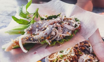 Thưởng thức gỏi cá bỗng sông Lô - Món ăn “độc quyền” của người dân Tuyên Quang